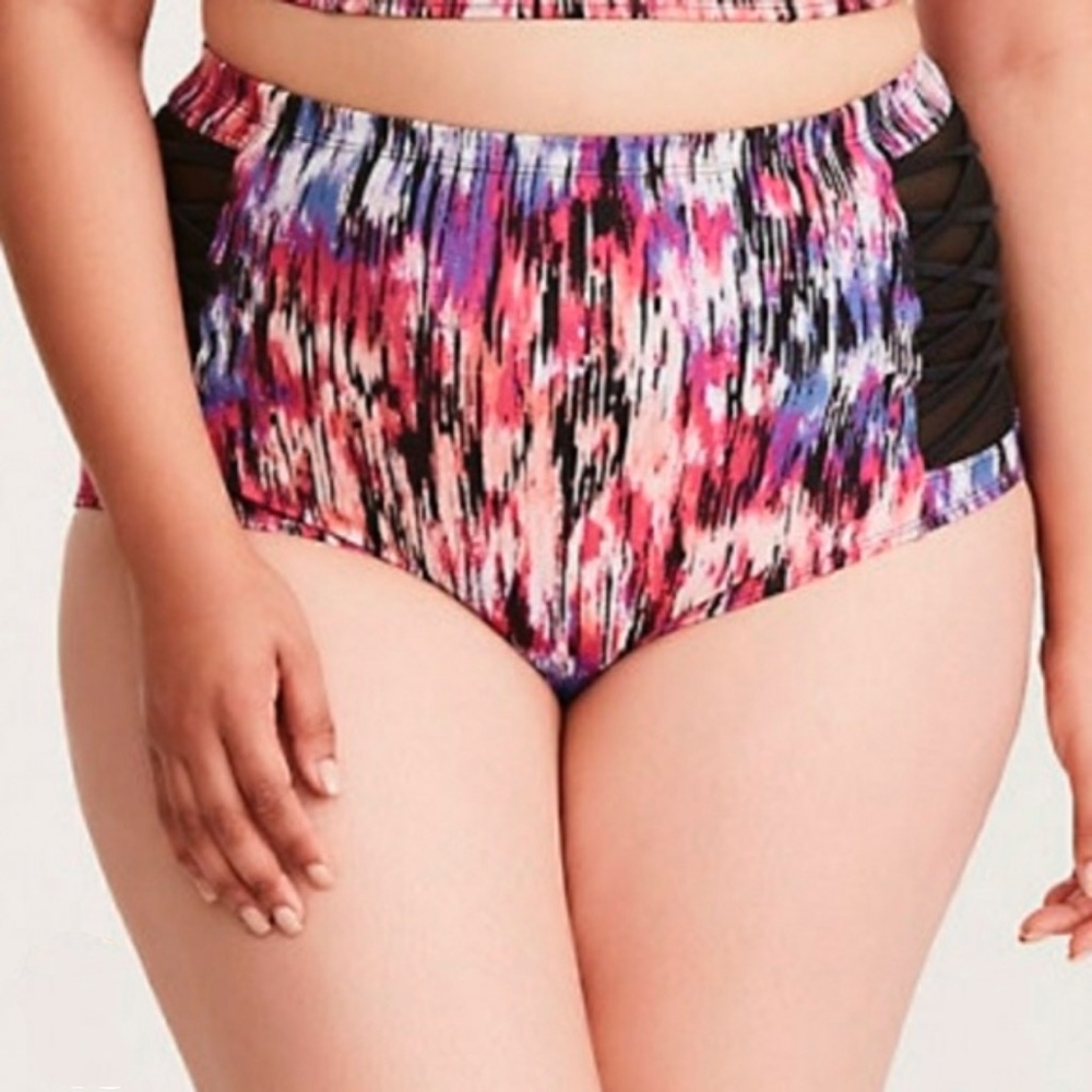 TORRID Mirage print high waisted bikini bottoms, 0X.